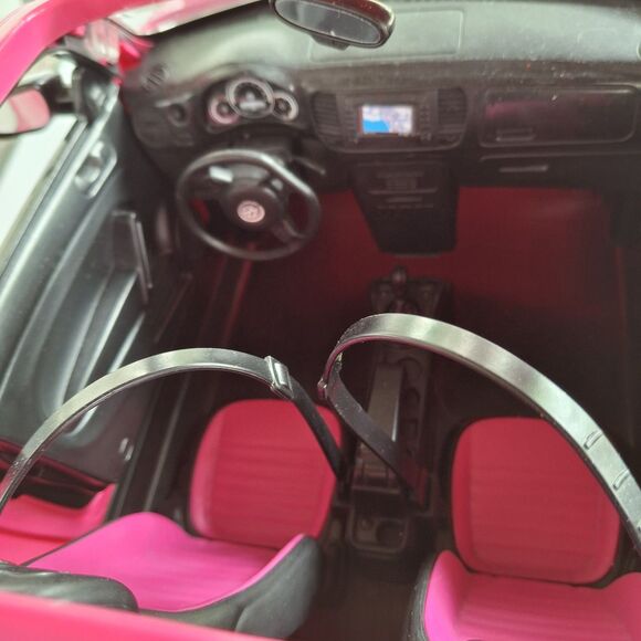 Barbie Volkswagen The Beetle Pink VW Car BJP37 2013 Mattel Style 4 - Picture 9 of 13